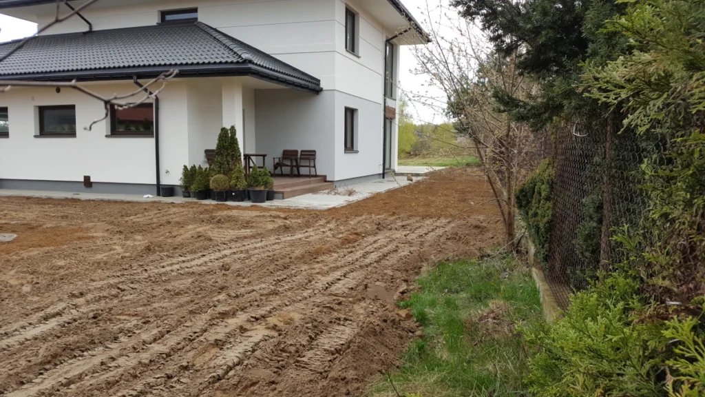 domy na sprzedaż Chotomów